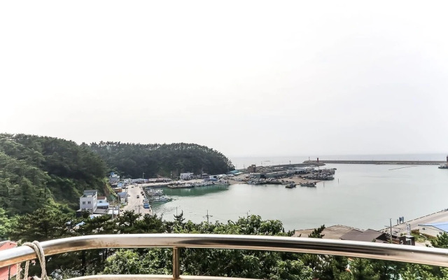 Taean Bali