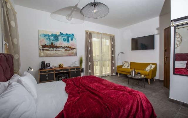 Pjazza Suites Boutique Hotel