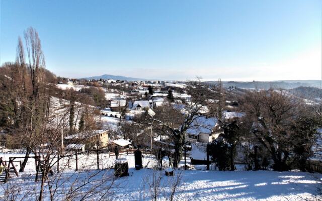 Country House Etno Kuca pod Okicem