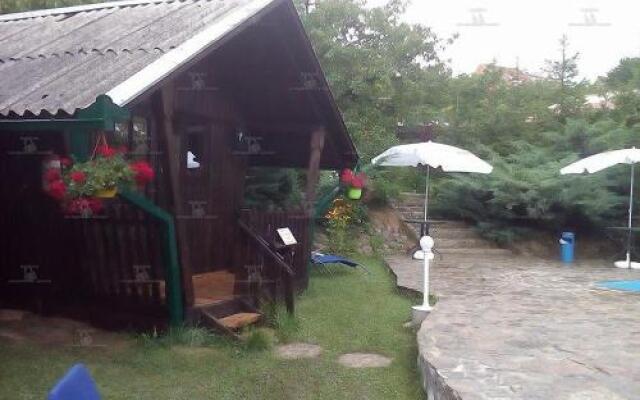 Camping Robinson Country Club Oradea