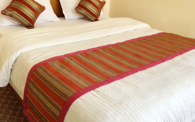 Hotel Grand Holiday