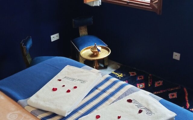 Riad Heklek- Essaouira Breakfast Included