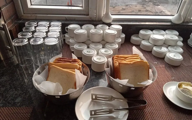 Golden Apple Boutique Hotel