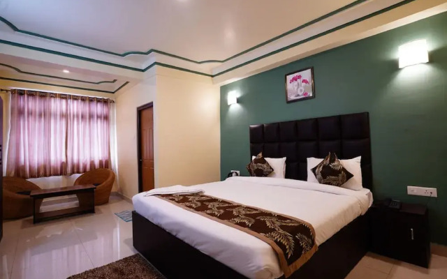 Hotel White Lotus