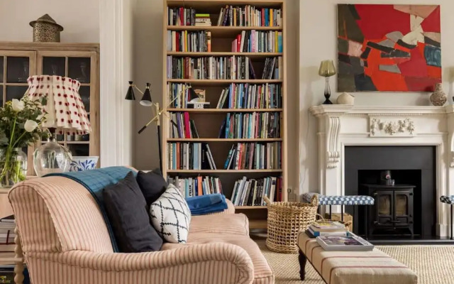 Elegant Primrose Hill Townhouse With Garden