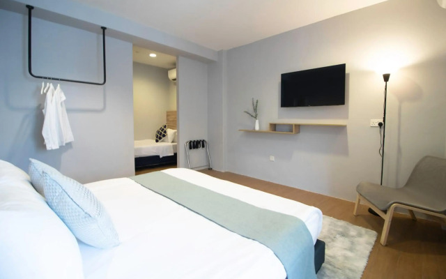 Victoria Hotel, a NuVe Group Collection