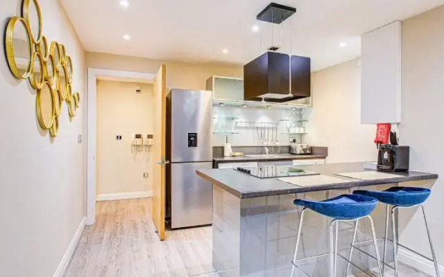 Hybrid Resi - Battersea