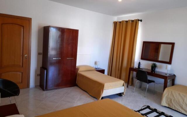 Siracusa Breakfast & Rooms