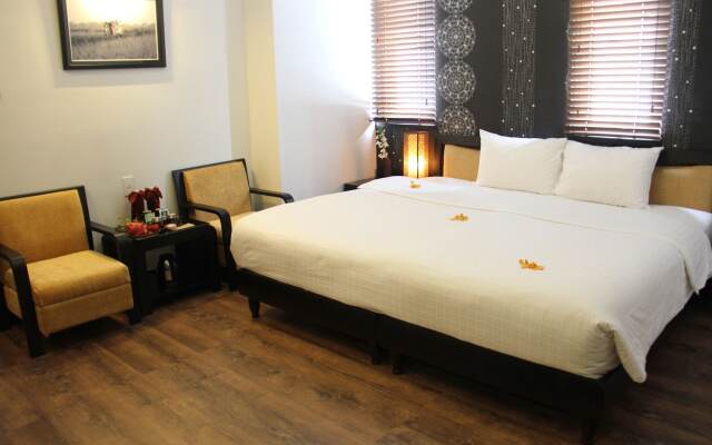 Orchid Hotel