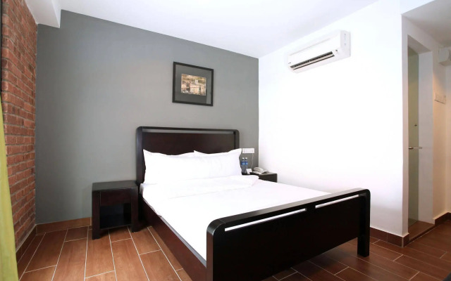 Hotel O Crossroads Hotel