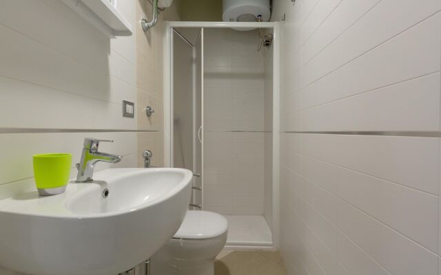 3158 Sterlizia House by Barbarhouse