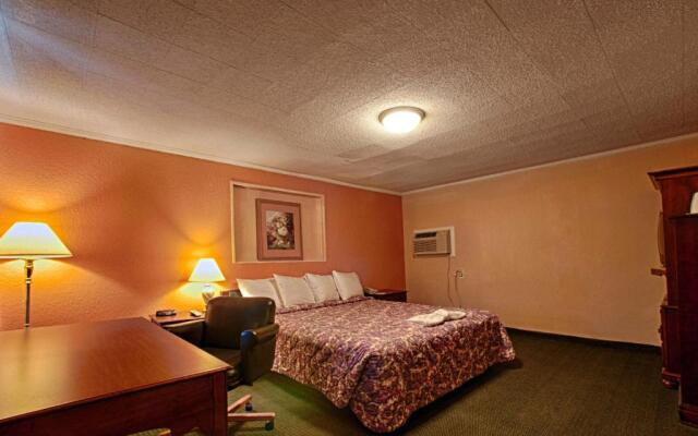 Economy Motel Inn & Suites