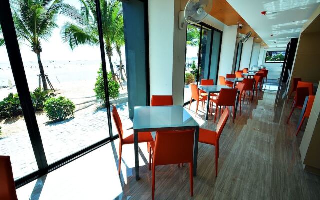 Golden Dragon Beach Resort