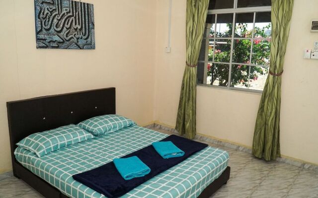 Indiana Cafe and Beds