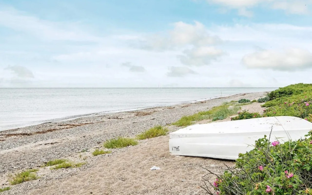 6 Person Holiday Home in Ebeltoft-by Traum