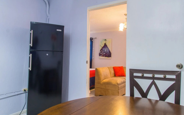 Oakland LR by Pro Homes Jamaica