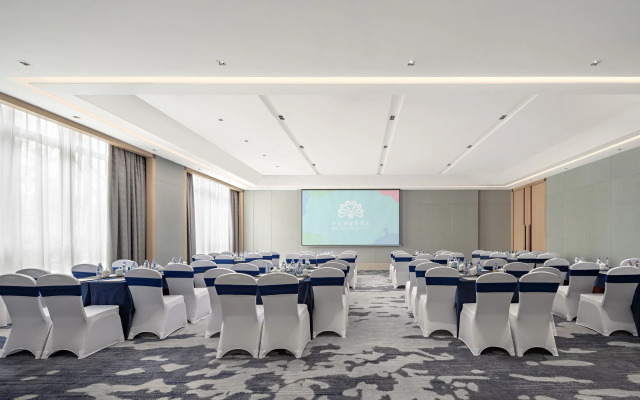 Qianhuazhou Hotel