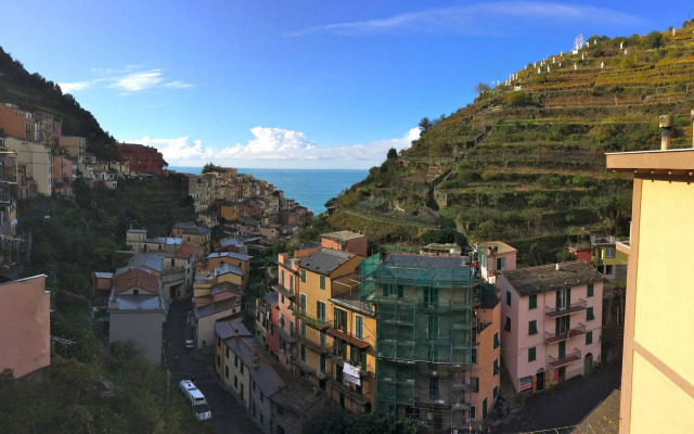 Giovanni Rooms Manarola