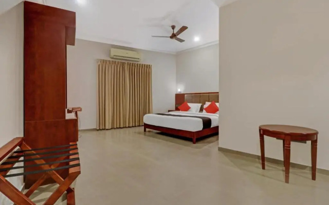 Kizhakkambalam Tourist Home by OYO Rooms