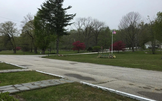 Weathervane Motel