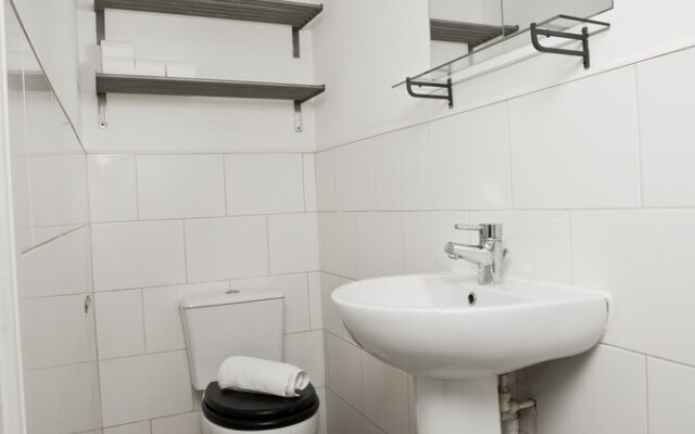 Short Stay Bristol - Bellevue 1 Apartment