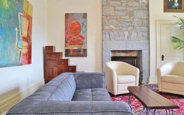 All Suites Whitney Manor