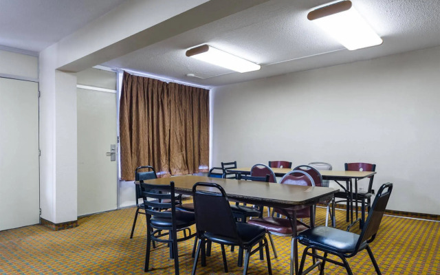 Red Roof Inn Vero Beach - I-95