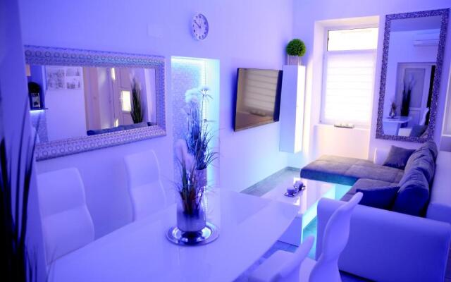 Villa mit Whirlpool für 32 Per