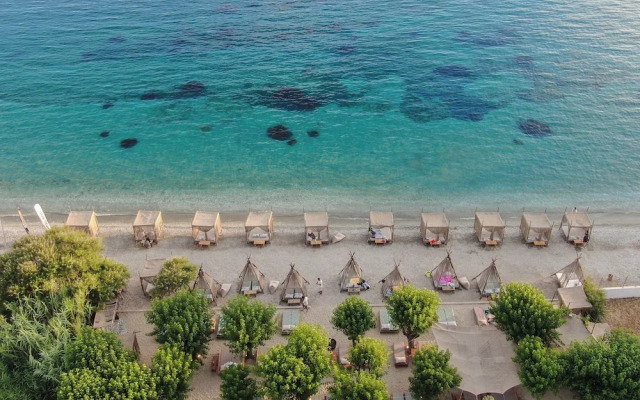Natura Luxury Villas
