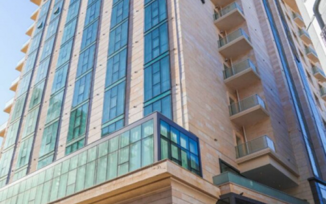 2H Hotel