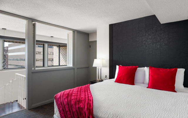 Ramada Plaza by Wyndham Regina Downtown