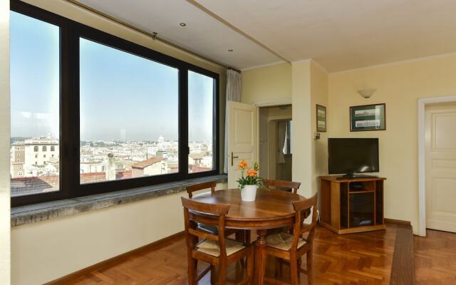 Rome at Your Feet Apartment with Terrace