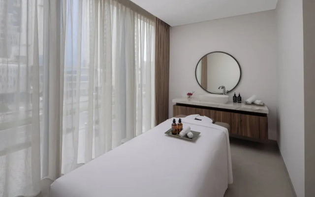 Staybridge Suites Dubai Business Bay by IHG