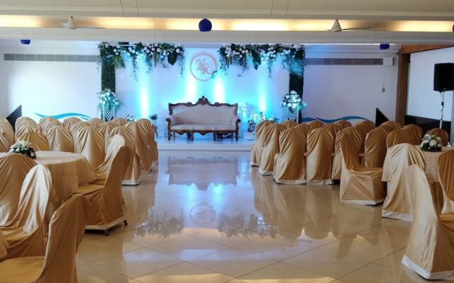 Kohinoor Samudra Beach Resort