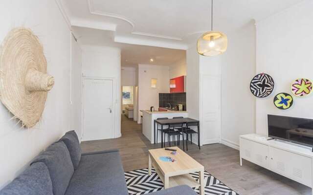 Superb bright and spacious apt in Marseille