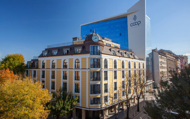 COOP Hotel