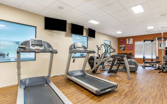 Comfort Suites Grand Rapids North