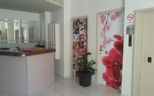 Sun Boutique Hotel - Adults Only