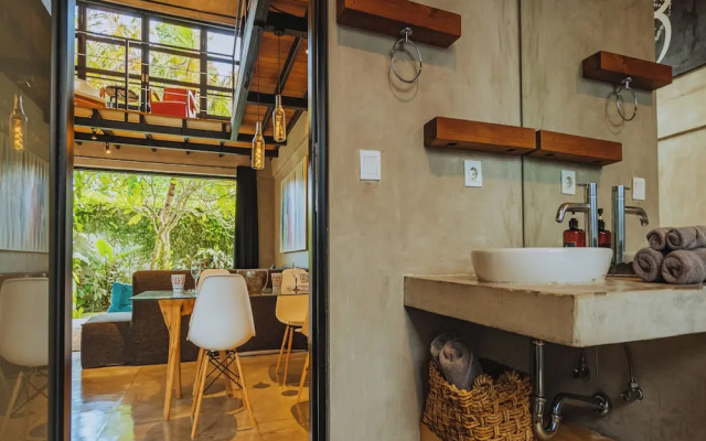 Berawa Loft by Hombali