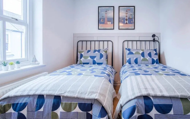 Kilmore House - 2 Bedroom Apartment - Tenby