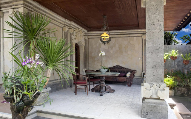 Teja Homestay