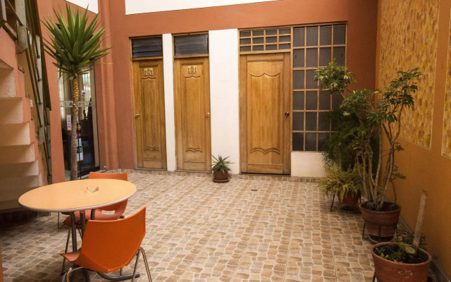 Atlantis Hostal