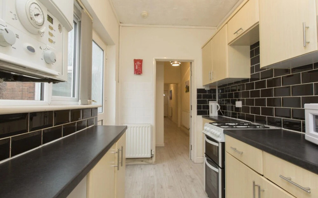 Townhouse Plus @ 40 West St