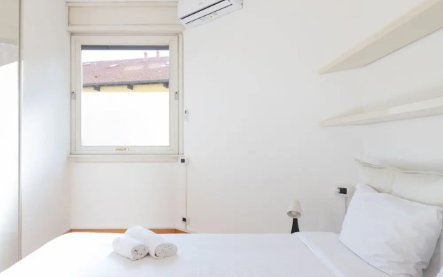 Welcoming Flats by Lake Como