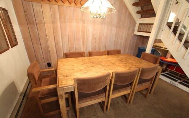 Summit #44 3 Bedroom Condo