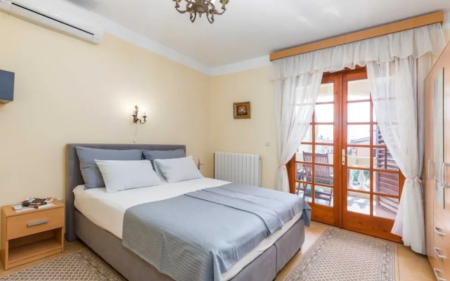 Double Room in Fazana - Near the Beach
