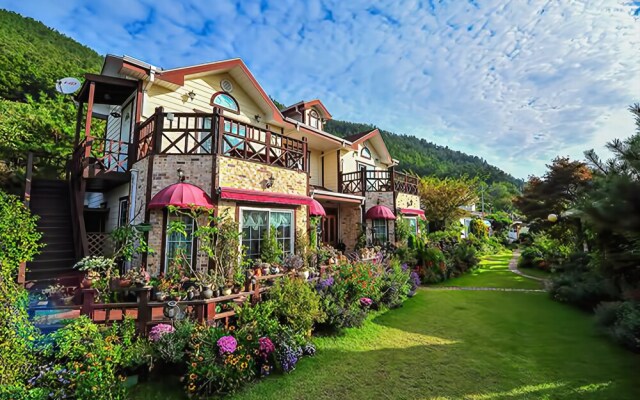 Yeosu Gasari Goknim Pension