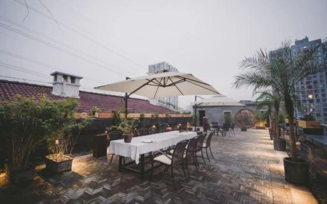 Yifeng Boutique Hotel