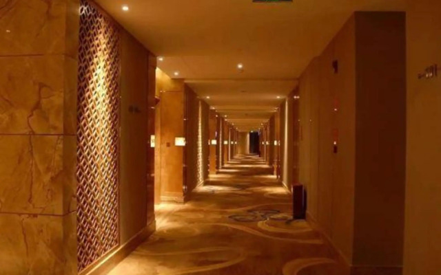 Anning Golden Age Hotel