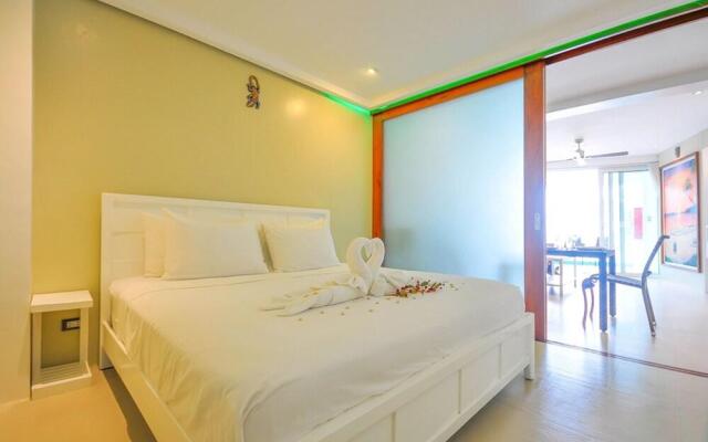 Karuna Boracay Suites de Laboy